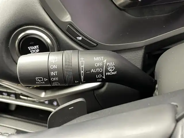 マツダ ＣＸ－６０ XD エクスクルーシブモード 熊本県 2023(令5)年 2.5万km プラチナクォーツメタリック ４WD/サンルーフ/BOSEサウンドシステム/純正ナビ（ＡｐｐｌＣａｒＰｌａｙ・ＡｎｄｒｏｉｄＡｕｔｏ・ＢＴ・フルセグ・ＵＳＢ）/アラウンドビューモニター　/ビルトインＥＴＣ２．０　/社外前後ドライブレコーダー　/衝突軽減ブレーキ/レーンキープアシスト/前後誤発進抑制/車線逸脱警報/ブラインドスポットモニター/標識認識機能/アダブティブクルーズコントロール/アイドリングストップ/ヘッドアップディスプレイ/パワーバックドア/前後クリアランスソナー　/全席シートヒータ/前席エアーシート/前席パワーシート/ステアリングヒーター/純正フロアマット/純正２０インチAW/オートライト/オートマチックハイビーム/フォグライト/スマートキー/プッシュスタート/スペアキー1本/保証書