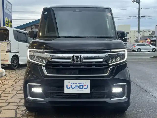 ホンダ Ｎ ＢＯＸ カスタム L 秋田県 2022(令4)年 4.9万km クリスタルブラックパール (株)IDOMが運営する【じしゃロン秋田店】の自社ローン対象車両になります。こちらは現金ご利用時の価格です。自社ローンご希望の方は別途その旨お申付け下さい。/Honda SENSING/衝突軽減ブレーキ（CMBS）/誤発進抑制機能/歩行者事故低減ステアリング/路外逸脱抑制機能/渋滞追従機能付アダプティブクルーズコントロール（ACC）/車線維持支援システム（LKAS）/先行車発進お知らせ機能/標識認識機能/後方誤発進抑制機能/オートハイビーム/純正SDナビ【CD/DVD/SD/Bluetooth/Apple CarPlay/Music Rack/HDMI/USB/iPod】/バックカメラ/フルセグTV/片側パワースライドドア/前席シートヒーター/後席コーナーセンサー/LEDヘッドライト
