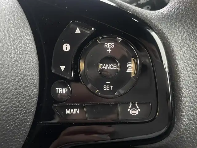 ホンダ Ｎ ＢＯＸ カスタム L 秋田県 2022(令4)年 4.9万km クリスタルブラックパール (株)IDOMが運営する【じしゃロン秋田店】の自社ローン対象車両になります。こちらは現金ご利用時の価格です。自社ローンご希望の方は別途その旨お申付け下さい。/Honda SENSING/衝突軽減ブレーキ（CMBS）/誤発進抑制機能/歩行者事故低減ステアリング/路外逸脱抑制機能/渋滞追従機能付アダプティブクルーズコントロール（ACC）/車線維持支援システム（LKAS）/先行車発進お知らせ機能/標識認識機能/後方誤発進抑制機能/オートハイビーム/純正SDナビ【CD/DVD/SD/Bluetooth/Apple CarPlay/Music Rack/HDMI/USB/iPod】/バックカメラ/フルセグTV/片側パワースライドドア/前席シートヒーター/後席コーナーセンサー/LEDヘッドライト