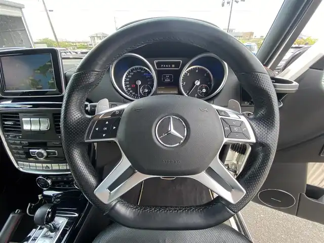 メルセデス・ベンツ ゲレンデヴァーゲン Ｇ３５０ ブルーテック ED ゼブラ 福岡県 2015(平27)年 8.5万km ポーラホワイト ・サンルーフ/・Harman/Kardonサウンドシステム/・純正ナビ /フルセグTV/BT/CD/DVD/USB/・バック/サイドカメラ /・ポーセレン＆ブラックdesignoレザーシート/・前席パワーシート/メモリーシート/ベンチレーション/・全席シートヒーター/・ACC/・ブラインドスポット/・ETC/・Yupiteru 前後型ドライブレコーダー ”SN-TW9900”/・AUTOヘッドライト/・電動テレスコピック/・保証書/取扱説明書/・スペアキー
