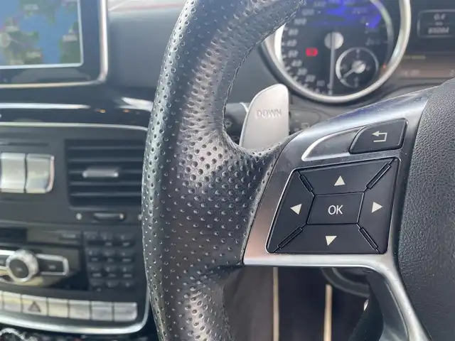 メルセデス・ベンツ ゲレンデヴァーゲン Ｇ３５０ ブルーテック ED ゼブラ 福岡県 2015(平27)年 8.5万km ポーラホワイト ・サンルーフ/・Harman/Kardonサウンドシステム/・純正ナビ /フルセグTV/BT/CD/DVD/USB/・バック/サイドカメラ /・ポーセレン＆ブラックdesignoレザーシート/・前席パワーシート/メモリーシート/ベンチレーション/・全席シートヒーター/・ACC/・ブラインドスポット/・ETC/・Yupiteru 前後型ドライブレコーダー ”SN-TW9900”/・AUTOヘッドライト/・電動テレスコピック/・保証書/取扱説明書/・スペアキー