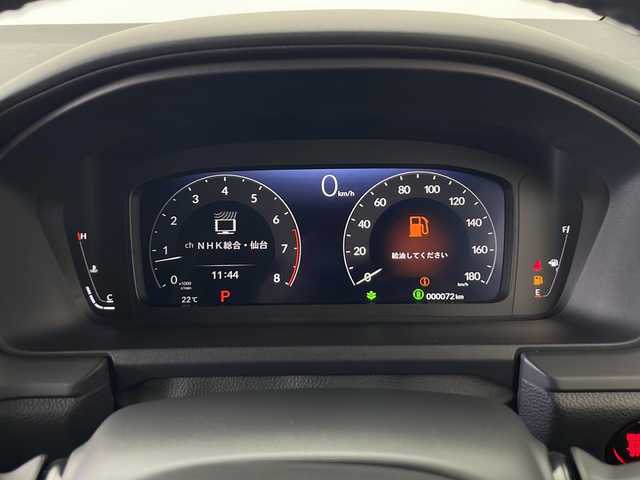 ホンダ ステップワゴン スパーダ 秋田県 2025(令7)年 0.1万km未満 プラチナホワイトパール ４WD/純正ナビ【AM/FM/CD/DVD/BT】 /フルセグTV /フリップダウンモニター /プッシュスタート /スマートキー/スペアキー有り/純正エンジンスターター /ETC /両側パワースライドドア　/電動リアゲート　　/レーダークルーズコントロール　/前席シートヒーター　/パドルシフト　/自動パーキングブレーキ　/ブレーキホールド/横滑り防止装置/衝突被害軽減システム/レーン逸脱警報/コーナーセンサー /オートライト/ライトレベライザー /オートエアコン /フロントワイパーデアイサー /純正AW/純正フロアマット/サイドバイザー /リアサンシェード /ハーフレザーシート /革巻きステアリング