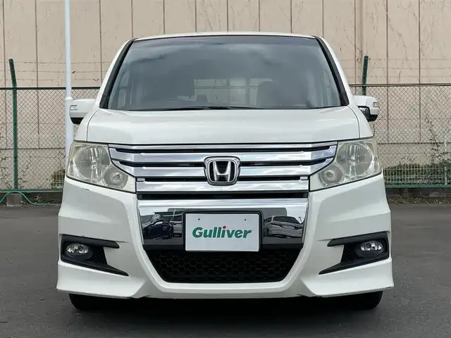 ホンダ ステップワゴン スパーダ Z 東京都 2010(平22)年 9.6万km プレミアムホワイトパール ナビ　/アルパイン後席モニター　/両側電動　/ビルトインＥＴＣ　/前後ドラレコ　/フルセグＴＶ　/パドルシフト　/Ｂｌｕｅｔｏｏｔｈ　/純正１６インチＡＷ　/バックカメラ　/スマートキー　/スペアキー　/シートカバー