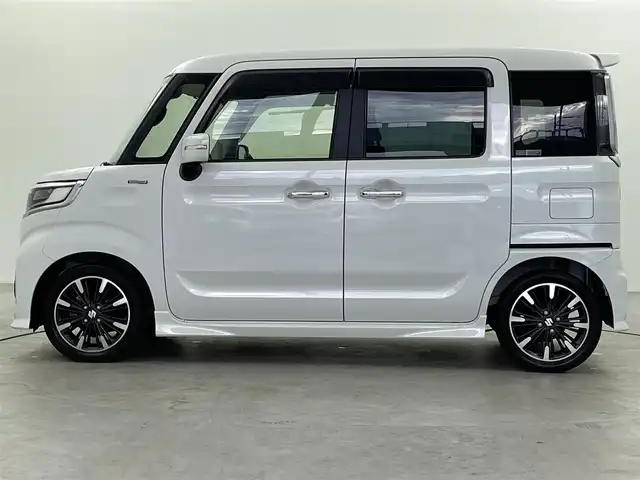スズキ スペーシア カスタム HYBRID XS 福井県 2018(平30)年 5.1万km ピュアホワイトP メモリナビ【CN-RE04WD】/-BT/フルセグTV/CD/DVD/FM/AM/SD/衝突軽減ブレーキ/クリアランスソナー/車線逸脱警報/横滑り防止装置/オートライト/オートハイビーム/両側パワースライドドア/シートヒーター/ドアバイザー/フロアマット/純正アルミ１５インチ/フォグランプ/アイドリングストップ