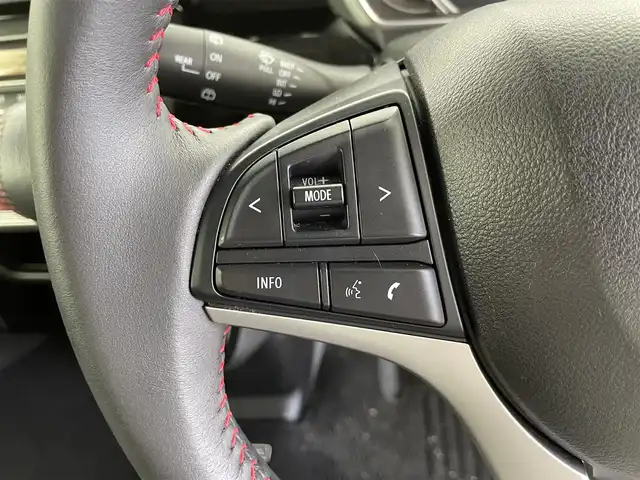 スズキ スペーシア カスタム HYBRID XS 福井県 2018(平30)年 5.1万km ピュアホワイトP メモリナビ【CN-RE04WD】/-BT/フルセグTV/CD/DVD/FM/AM/SD/衝突軽減ブレーキ/クリアランスソナー/車線逸脱警報/横滑り防止装置/オートライト/オートハイビーム/両側パワースライドドア/シートヒーター/ドアバイザー/フロアマット/純正アルミ１５インチ/フォグランプ/アイドリングストップ