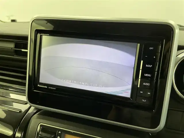 スズキ スペーシア カスタム HYBRID XS 福井県 2018(平30)年 5.1万km ピュアホワイトP メモリナビ【CN-RE04WD】/-BT/フルセグTV/CD/DVD/FM/AM/SD/衝突軽減ブレーキ/クリアランスソナー/車線逸脱警報/横滑り防止装置/オートライト/オートハイビーム/両側パワースライドドア/シートヒーター/ドアバイザー/フロアマット/純正アルミ１５インチ/フォグランプ/アイドリングストップ