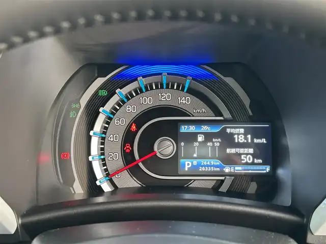 スズキ ハスラー HYBRID X 愛媛県 2022(令4)年 2.7万km ピュアホワイトパール/ガンメタリック2トーン 登録時走行距離：26335km/メーカーOP純正ナビ/AM/FM/フルセグTV/前後ドラレコ/ビルトインETC/全周囲カメラ/クルコン/レーンキープアシスト/衝突軽減システム/横滑り防止装置/盗難防止装置/LEDヘッドライト/フォグランプ/オートライト/エンジンスタートボタン/スマートキー/スペアキー/純正アルミホイール/純正フロアマット