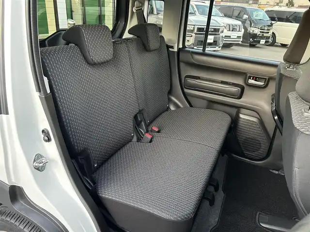 スズキ ハスラー HYBRID X 愛媛県 2022(令4)年 2.7万km ピュアホワイトパール/ガンメタリック2トーン 登録時走行距離：26335km/メーカーOP純正ナビ/AM/FM/フルセグTV/前後ドラレコ/ビルトインETC/全周囲カメラ/クルコン/レーンキープアシスト/衝突軽減システム/横滑り防止装置/盗難防止装置/LEDヘッドライト/フォグランプ/オートライト/エンジンスタートボタン/スマートキー/スペアキー/純正アルミホイール/純正フロアマット