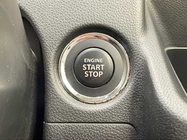 スズキ ワゴンＲ スティングレー HYBRID T 道央・札幌 2018(平30)年 3.7万km ピュアホワイトP ・4WD/・ターボ/・衝突被害軽減ブレーキ/・車線逸脱警報/・クルーズコントロール/・アイドリングストップ/・ヘッドアップディスプレイ/・横滑り防止/・パドルシフト/・LEDヘッドライト/・LEDフォグ/・前席シートヒーター/・プッシュスタート/・スマートキー/・ドアバイザー/・電格ミラー/・ミラーヒーター/・冬タイヤ社外14インチAW積込