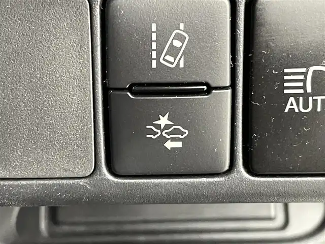 トヨタ アクア G 群馬県 2017(平29)年 5万km シルバーM 社外パナソニックナビ/・フルセグTV/BT/CD/DVD/FM/AM/＝＝＝＝＝/ナビ　フルセグＴＶ　バックカメラ　トヨタセーフティセンス　プリクラッシュセーフティ　レーンディパーチャーアラート　オートマチックハイビーム　ＥＴＣ　クルーズコントロール　プッシュスタート　禁煙車