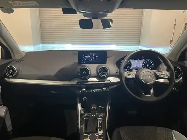 アウディ Ｑ２ 30TFSIスポーツ 静岡県 2019(令1)年 2.7万km コーラルオレンジメタリック アシスタンスパッケージ /ACC LKA BSM /ナビゲーションパッケージ /TV USB Bカメラ /バーチャルコクピット /シートヒーター /LEDヘッドライト /パワーバックドア /スマートキー /ETC2.0 /純正17インチAW