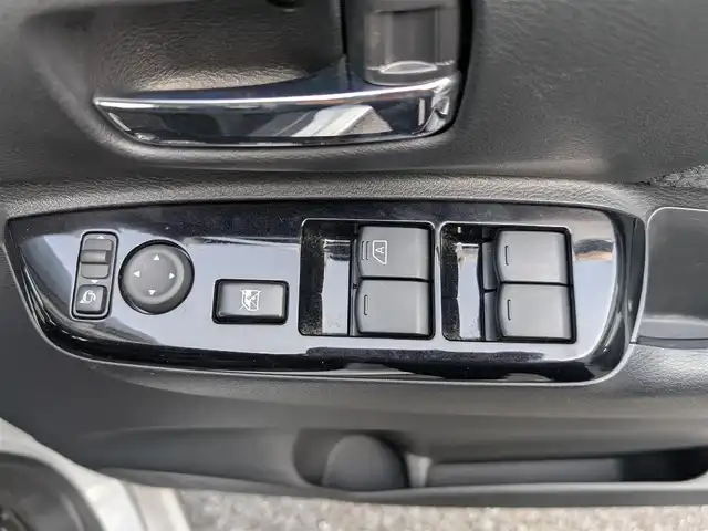 日産 ルークス HWS X プロパイロットED 栃木県 2020(令2)年 10.4万km ホワイトパール (株)IDOMが運営する【じしゃロン宇都宮店】の自社ローン対象車両になります。こちらは現金またはオートローンご利用時の価格です。自社ローンご希望の方は別途その旨お申付け下さい/純正SDナビ/CD/DVD/BT/TV/衝突軽減システム/クルーズコントロール/レーンキープアシスト/両側パワースライドドア/全方位カメラ/コーナーセンサー/先行車発進お知らせ/ETC/スマートキー/プッシュスタート/純正14インチAW/ドアミラーウインカー/ドアバイザー