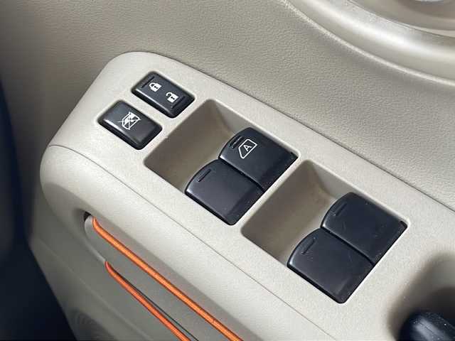 日産 キューブ 15X Mセレクション 静岡県 2009(平21)年 7.6万km クラフトダンボール 社外ナビ　/AM/FM/BT/TV/車庫調整【純正】積み込み/ETC/プッシュスタート/スペアキ―/AC/パワーウインドウ/パワーステアリング