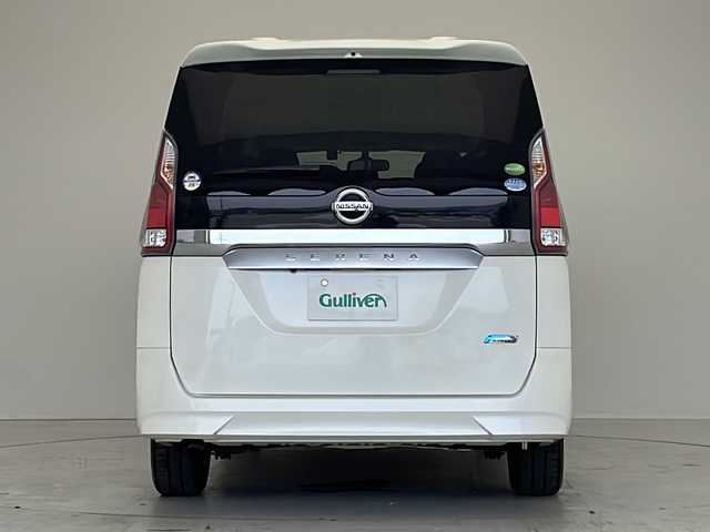 日産 セレナ X 愛知県 2017(平29)年 5万km ブリリアントホワイトパール 衝突軽減システム/純正９型SDナビ/フリップダウンモニター/フルセグ/CD/DVD/Bluetooth/バックカメラ/リアオートエアコン/オートライト/ドライブレコーダー/ETC/ステアリングスイッチ/スマートキー/プッシュスタート