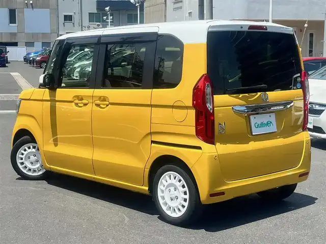ホンダ Ｎ ＢＯＸ G EX ホンダセンシング 島根県 2018(平30)年 5.4万km プレミアムイエローパールⅡ ワンオーナー/純正SDナビ/フルセグテレビ/Bluetooth/CD/DVD再生/バックカメラ/ETC/前方ドライブレコーダー/パワースライドドア/衝突被害軽減システム/レーンキープアシスト/横滑り防止装置/後方コーナーセンサー/純正LEDオートヘッドライト/純正１４インチ・モデューロアルミホイール/スタッドレスタイヤ＆純正スチールホイール4本積込み/アレルクリーンプラスシート（抗菌シート）/スマートキー（リモコンキー専用２トーンカラー）/プッシュスタート/純正フロアマット