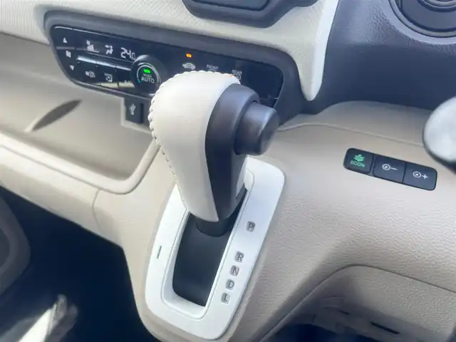 ホンダ Ｎ ＢＯＸ G EX ホンダセンシング 島根県 2018(平30)年 5.4万km プレミアムイエローパールⅡ ワンオーナー/純正SDナビ/フルセグテレビ/Bluetooth/CD/DVD再生/バックカメラ/ETC/前方ドライブレコーダー/パワースライドドア/衝突被害軽減システム/レーンキープアシスト/横滑り防止装置/後方コーナーセンサー/純正LEDオートヘッドライト/純正１４インチ・モデューロアルミホイール/スタッドレスタイヤ＆純正スチールホイール4本積込み/アレルクリーンプラスシート（抗菌シート）/スマートキー（リモコンキー専用２トーンカラー）/プッシュスタート/純正フロアマット