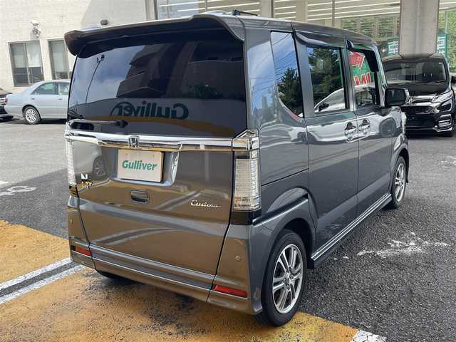 ホンダ Ｎ ＢＯＸ ＋ カスタム G 静岡県 2013(平25)年 8万km ポリッシュドメタルメタリック リヤスロープ/純正ナビ/CD/SD/USB/バックカメラ/左後パワースライドドア/右後イージークローザー/ETC/HIDヘッドライト/バックソナー/ステアリングスイッチ/スマートキー×2/保証書/取扱説明書/ナビ取扱説明書/R6点検記録簿有