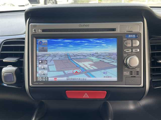 ホンダ Ｎ ＢＯＸ ＋ カスタム G 静岡県 2013(平25)年 8万km ポリッシュドメタルメタリック リヤスロープ/純正ナビ/CD/SD/USB/バックカメラ/左後パワースライドドア/右後イージークローザー/ETC/HIDヘッドライト/バックソナー/ステアリングスイッチ/スマートキー×2/保証書/取扱説明書/ナビ取扱説明書/R6点検記録簿有