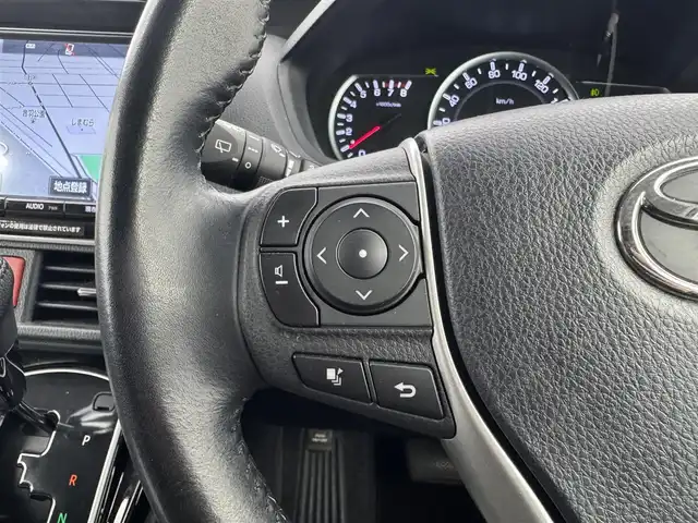 トヨタ ヴォクシー ZS 煌Ⅱ 愛知県 2017(平29)年 4.4万km ホワイトパールクリスタルシャイン 純正ナビ/（フルセグ／ＢＴ／ＣＤ／ＤＶＤ）/バックモニター/衝突被害軽減システム　/12.1インチ後席モニター/両側パワースライドドア/オートマチックハイビーム/ドライブレコーダー/ＵＳＢ入力端子/オートライト/ＥＴＣ/純正ＡＷ