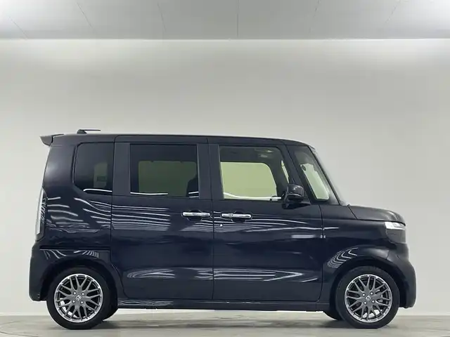 ホンダ Ｎ ＢＯＸ カスタム ターボ 埼玉県 2024(令6)年 1.1万km トワイライトミストブラックパール 純正８インチナビ　フルセグＴＶ　Ｂｌｕｅｔｏｏｔｈ　全方位カメラ　シートヒーター　レーダークルーズコントロール　レーンアシスト　パドルシフト　衝突軽減システム　ドライブレコーダー　ビルトインＥＴＣ