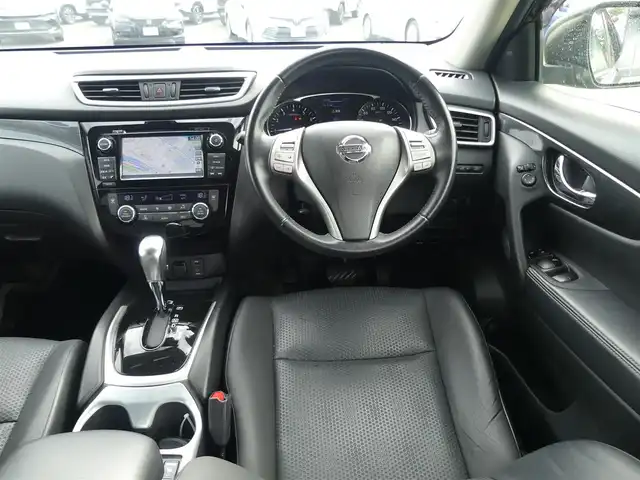 日産 エクストレイル ハイブリッド 20X エマージェンシーブレーキ 千葉県 2015(平27)年 5万km ダイヤモンドブラック 純正SDナビ/地デジTV/【DVD/CD再生機能　Bluetooth接続】/アラウンドビューモニター/ドライブレコーダー/前席シートヒーター/革巻きステアリング/ETC/LEDヘッドライト/フォグライト/ウインカーミラー/コーナーセンサー/社外17インチアルミホイル/インテリジェントキー