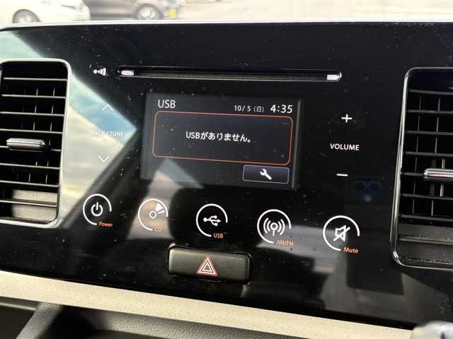 日産 モコ X エアロスタイル 大分県 2012(平24)年 9.6万km スノーパールホワイト ・オーディオ(CD/USB/AM/FM)/・スマートキー/・プッシュスタート/・オートエアコン/・ベンチシート/・フロアマット/・フォグランプ/・社外アルミホイール/・電動格納ミラー/・ドアバイザー/・スペアキー