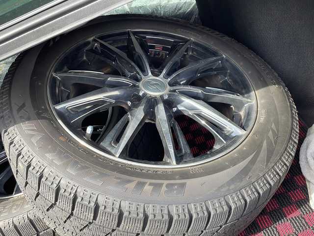 ホンダ インサイト EX 新潟県 2019(令1)年 5.7万km モダンスティールM 純正メモリナビ/(AM/FM/CD/DVD/Bluetooth)/フルセグTV/ホンダセンシング/衝突軽減ブレーキ/レーンキープアシスト/レーダークルーズコントロール/バックカメラ/前後ドライブレコーダー/ステアリングスイッチ/パドルシフト/黒ハーフレザーシート/パワーシート（運転席＋助手席）/シートヒーター（運転席＋助手席）/ブラインドスポットモニター/AW付スタッドレスタイヤ積載/ETC2.0/LEDヘッドライト/オートライト