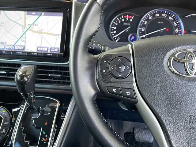 トヨタ エスクァイア Gi 神奈川県 2015(平27)年 2.6万km ホワイトパールクリスタルシャイン ワンオーナー/TRDエアロ/純正ディーラーナビ(CD/SD/BT/フルセグTV)/バックカメラ/純正フリップダウンモニター/両側パワースライドドア/クルーズコントロール/アイドリングストップ/オートハイビーム/レザーシート/D/N席シートヒーター/ビルトインETC/前方ドライブレコーダー/オートミラー/オートライト/純正フロアマット/ISOFIX/スペアキー×1/保証書/取扱説明書