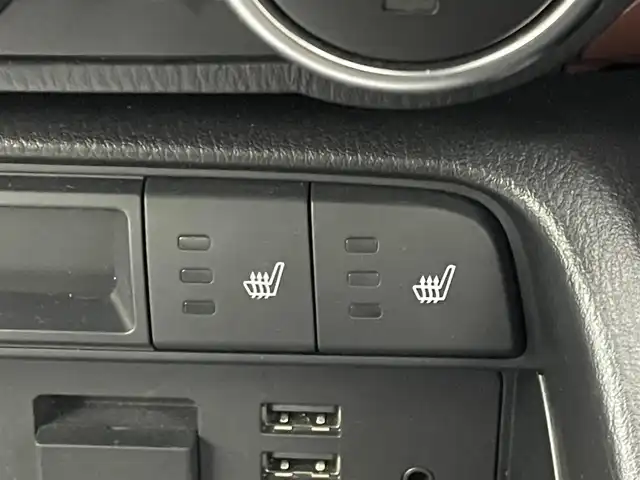 マツダ ロードスター ＲＦ VS 埼玉県 2017(平29)年 6万km マシーングレープレミアムM オープンカー/純正7インチSDナビ/DTV　DVD　BT　USB　AUX/セーフティーパッケージ/ブラインドスポットモニター/バックカメラ/レザーシート/シートヒーター前席/パドルシフト/ビルトインETC/LEDオートライト/純正16インチアルミホイール