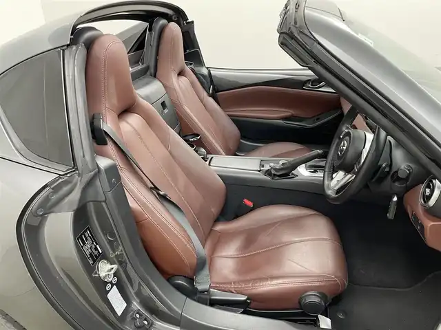 マツダ ロードスター ＲＦ VS 埼玉県 2017(平29)年 6万km マシーングレープレミアムM オープンカー/純正7インチSDナビ/DTV　DVD　BT　USB　AUX/セーフティーパッケージ/ブラインドスポットモニター/バックカメラ/レザーシート/シートヒーター前席/パドルシフト/ビルトインETC/LEDオートライト/純正16インチアルミホイール