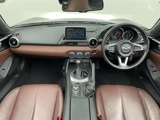 マツダ ロードスター ＲＦ VS 埼玉県 2017(平29)年 6万km マシーングレープレミアムM オープンカー/純正7インチSDナビ/DTV　DVD　BT　USB　AUX/セーフティーパッケージ/ブラインドスポットモニター/バックカメラ/レザーシート/シートヒーター前席/パドルシフト/ビルトインETC/LEDオートライト/純正16インチアルミホイール