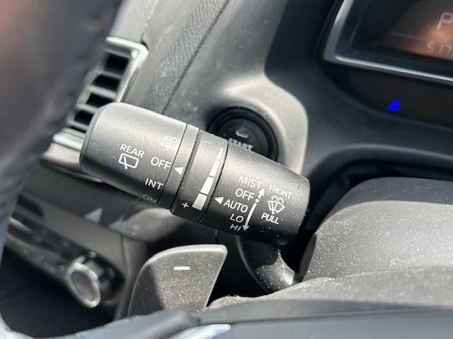 マツダ アクセラ スポーツ 15S プロアクティブ 静岡県 2016(平28)年 5.2万km スノーフレイクホワイトパールマイカ ワンオーナ　ＢＯＳＥサウンド　ナビ　フルセグＴＶ　ＤＶＤ再生　Ｂｌｕｅｔｏｏｔｈ　ＵＳＢ接続　ＥＴＣ　ドライブレコーダー　レーダークルーズ　ＬＫＡ　ＢＳＭ　アイドリングストップ　ＬＥＤオートライト
