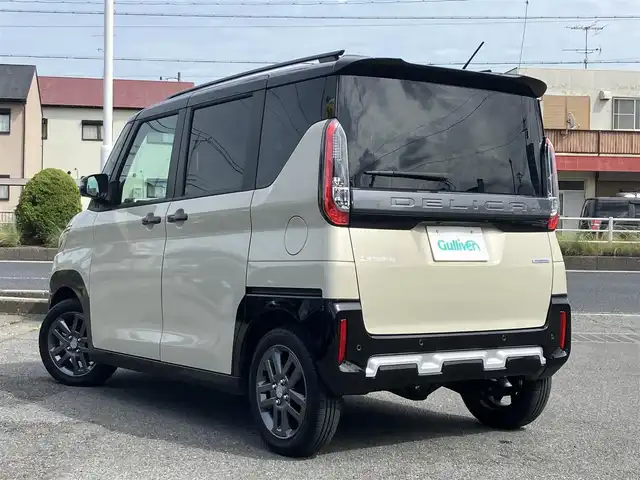 三菱 デリカミニ T プレミアム 三重県 2024(令6)年 0.4万km ベージュⅡ ♪走行3120km/♪車検 令和9年7月3日迄/♪4WD/ターボ/e-Assist/・衝突被害軽減ブレーキシステム/・車線逸脱警報システム/・車線逸脱防止支援機能/・ふらつき警報/・標識認識システム/・先行車発進通知/・オートマチックハイビーム/MI-PILOT/コーナーセンサー/オートブレーキホールド/スマートキー×2/プッシュスタート/両側パワースライドドア/・左側ハンズフリー機能/ハーフレザーシート/前席シートヒーター/ステアリングヒーター/ディスプレイオーディオ/・DVD再生・USB/・Bluetoothオーディオ/全方位モニター/バックカメラ/デジタルインナーミラー/前後ドライブレコーダー/ヒルディセントコントロール/アイドリングストップ/純正15インチAW/LEDヘッドライト/LEDフォグライト/オートライト/ウィンカーミラー/オートリトラクタブルミラー/ルーフレール/革巻ステアリング/ステアリングスイッチ/パドルシフト/リアドアサンシェード/シートバックテーブル/ヘッドライトレベライザー/プライバシーガラス/フロアマット/ETC/サイド/カーテン/ニーエアバック