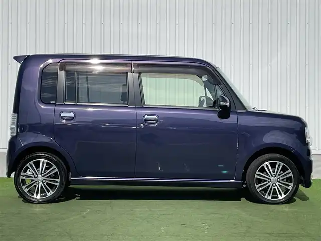ダイハツ ムーヴ コンテ カスタム X VS 香川県 2015(平27)年 6.4万km アーバンナイトブルークリスタルメタリック 登録時走行距離 63411km/エクリプス製7型社外ナビ/TV/CD再生/アイドリングストップ/オートエアコン/純正15インチAW/ドアバイザー/HIDヘッドライト/フォグランプ/スマートキー/スペアキー/アンチロックブレーキシステム