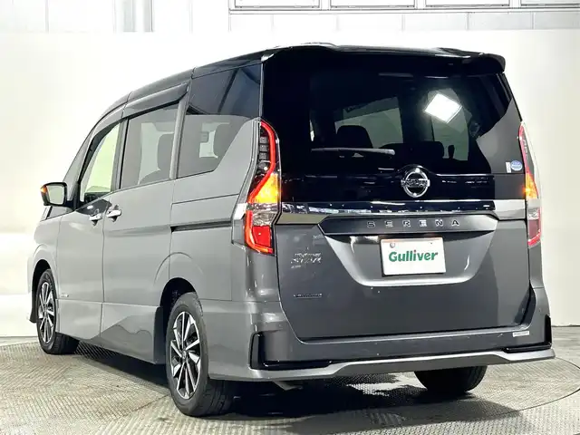 日産 セレナ ハイウェイスター V 大阪府 2021(令3)年 2.1万km ダークメタルグレー/ダイヤモンドブラック ProPILOT 純正ナビ(フルセグ/DVD再生/Bluetooth) 360カメラ 後席モニター デジタルインナーミラー 衝突軽減 レーダークルコン BSM クリアランスソナー ドラレコ