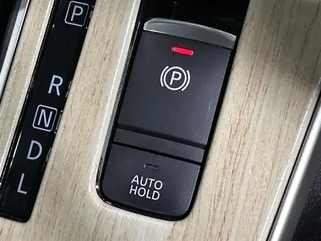 日産 セレナ ハイウェイスター V 大阪府 2021(令3)年 2.1万km ダークメタルグレー/ダイヤモンドブラック ProPILOT 純正ナビ(フルセグ/DVD再生/Bluetooth) 360カメラ 後席モニター デジタルインナーミラー 衝突軽減 レーダークルコン BSM クリアランスソナー ドラレコ