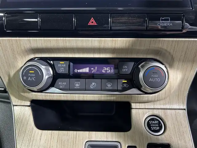 日産 セレナ ハイウェイスター V 大阪府 2021(令3)年 2.1万km ダークメタルグレー/ダイヤモンドブラック ProPILOT 純正ナビ(フルセグ/DVD再生/Bluetooth) 360カメラ 後席モニター デジタルインナーミラー 衝突軽減 レーダークルコン BSM クリアランスソナー ドラレコ