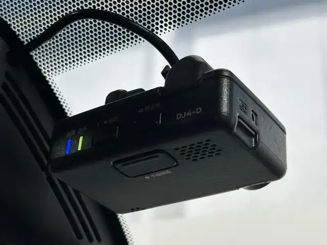 日産 セレナ ハイウェイスター V 大阪府 2021(令3)年 2.1万km ダークメタルグレー/ダイヤモンドブラック ProPILOT 純正ナビ(フルセグ/DVD再生/Bluetooth) 360カメラ 後席モニター デジタルインナーミラー 衝突軽減 レーダークルコン BSM クリアランスソナー ドラレコ