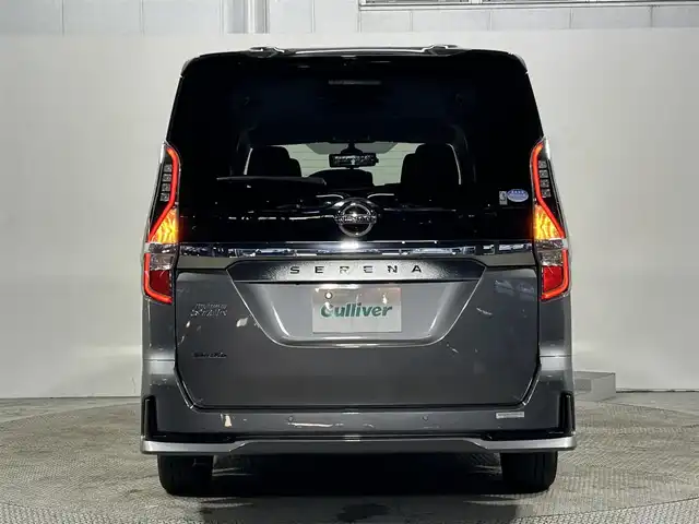 日産 セレナ ハイウェイスター V 大阪府 2021(令3)年 2.1万km ダークメタルグレー/ダイヤモンドブラック ProPILOT 純正ナビ(フルセグ/DVD再生/Bluetooth) 360カメラ 後席モニター デジタルインナーミラー 衝突軽減 レーダークルコン BSM クリアランスソナー ドラレコ
