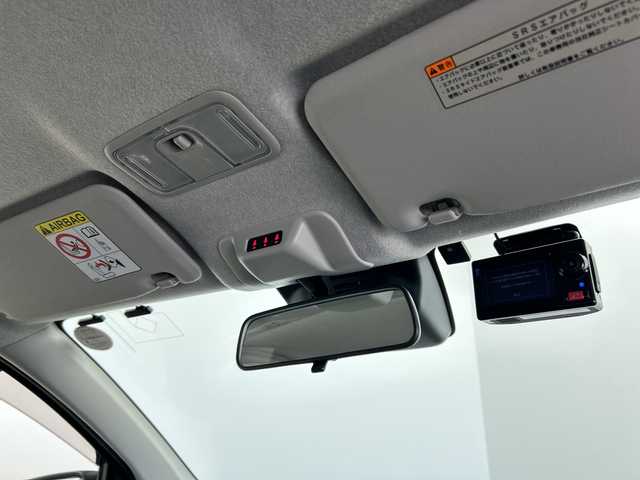 トヨタ パッソ モーダ　Gパッケージ 三重県 2019(平31)年 6.7万km ブラックマイカメタリック /禁煙車//純正ナビ//バックカメラ//スマートアシストIII//衝突回避支援ブレーキ//車線逸脱警報//オートハイビーム//誤発進抑制機能//ビルトインETC//ステアリングスイッチ//アイドリングストップ//前後クリアランスソナー//社外エアロ（F・S・R）//革巻きステアリング//横滑り防止//プッシュスタート//スマートキー