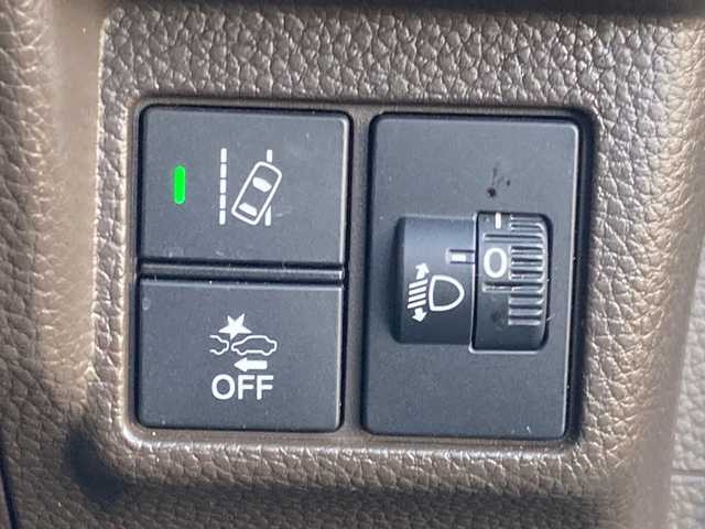 ホンダ Ｎ ＢＯＸ L 岡山県 2021(令3)年 4.5万km プラチナホワイトパール 純正ディスプレイオーディオ/ワンセグTV、Bluetooth、AM、FM/前席シートヒーター/USB充電ポート/バックカメラ/ETC/片側パワースライドドア/オートライト/シートバックテーブル/リアロールサンシェード/ホンダセンシング/レーダークルーズコントロール