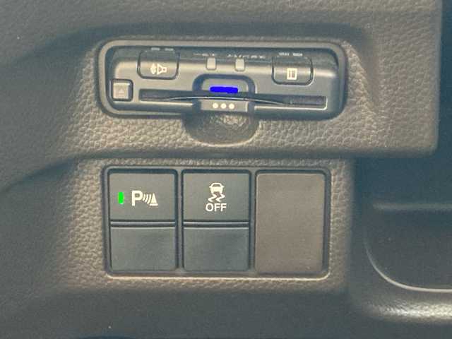 ホンダ Ｎ ＢＯＸ L 岡山県 2021(令3)年 4.5万km プラチナホワイトパール 純正ディスプレイオーディオ/ワンセグTV、Bluetooth、AM、FM/前席シートヒーター/USB充電ポート/バックカメラ/ETC/片側パワースライドドア/オートライト/シートバックテーブル/リアロールサンシェード/ホンダセンシング/レーダークルーズコントロール