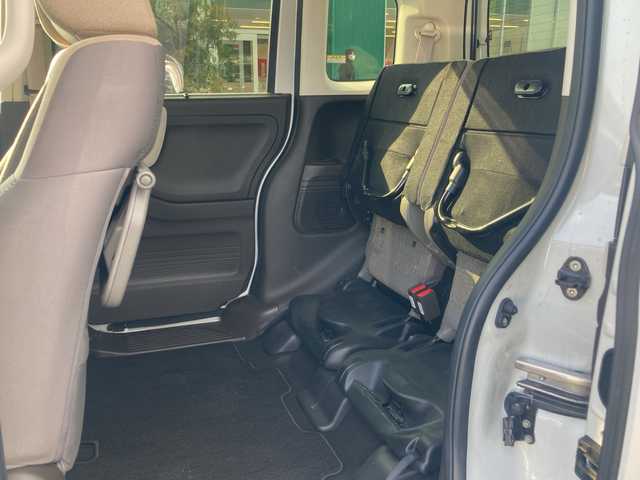 ホンダ Ｎ ＢＯＸ L 岡山県 2021(令3)年 4.5万km プラチナホワイトパール 純正ディスプレイオーディオ/ワンセグTV、Bluetooth、AM、FM/前席シートヒーター/USB充電ポート/バックカメラ/ETC/片側パワースライドドア/オートライト/シートバックテーブル/リアロールサンシェード/ホンダセンシング/レーダークルーズコントロール