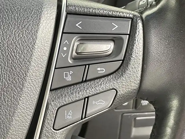 トヨタ アルファード S Cパッケージ 千葉県 2021(令3)年 6万km ブラック 禁煙車/サンルーフ/両側パワースライドドア/モデリスタエアロ/トヨタセーフティーセンス/・プリクラッシュセーフティ/・レーントレーシングアシスト/・パーキングサポートブレーキ/・ロードサインアシスト/・ブラインドスポットモニター/・オートマチックハイビーム/・リヤクロストラフィックアラート/純正10.5インチナビ/・CD/DVD/フルセグTV/Bluetooth/バックカメラ/デジタルインナーミラー/レザーシート/メモリ式パワーシート/シートヒーター/エアシート/オットマン/ステアリングヒーター/電動パーキングブレーキ/オートブレーキホールド/ビルトインETC/パワーバックドア/社外フロアマット/純正18インチアルミホイール/プッシュスタート/スマートキー