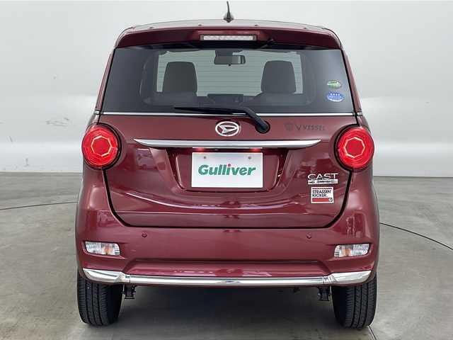 ダイハツ キャスト スタイル GプライムコレSAⅡ 兵庫県 2016(平28)年 3.9万km ファイアークォーツレッドM ・社外ナビ（AVIC-RW300）/TV/CD/DVD/SD/・バックカメラ/・ETC/・スマートアシストII/衝突警報/衝突回避支援ブレーキ機能/車線逸脱警報機能/誤発進抑制制御機能/先行車発進お知らせ機能/・アイドリングストップ/・合成皮革シート/・シートヒーター/・ステアリングスイッチ/・純正15インチアルミホイール/・純正フロアマット/・プッシュスタート/・スマートキー