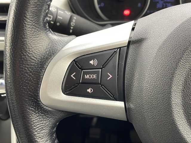 ダイハツ キャスト スタイル GプライムコレSAⅡ 兵庫県 2016(平28)年 3.9万km ファイアークォーツレッドM ・社外ナビ（AVIC-RW300）/TV/CD/DVD/SD/・バックカメラ/・ETC/・スマートアシストII/衝突警報/衝突回避支援ブレーキ機能/車線逸脱警報機能/誤発進抑制制御機能/先行車発進お知らせ機能/・アイドリングストップ/・合成皮革シート/・シートヒーター/・ステアリングスイッチ/・純正15インチアルミホイール/・純正フロアマット/・プッシュスタート/・スマートキー