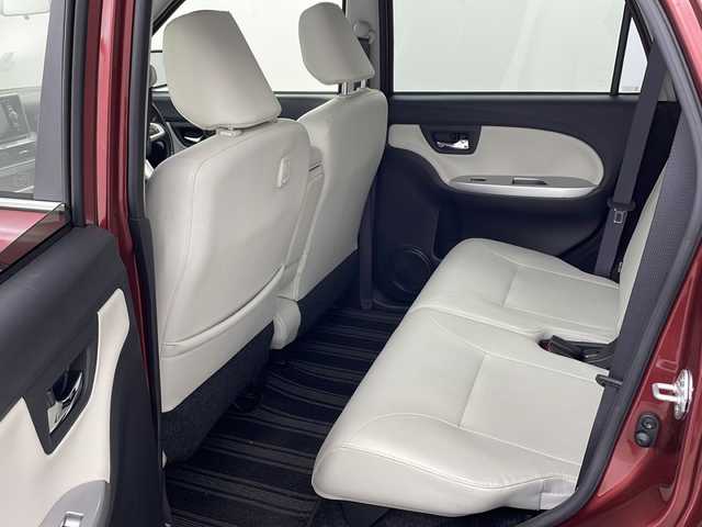 ダイハツ キャスト スタイル GプライムコレSAⅡ 兵庫県 2016(平28)年 3.9万km ファイアークォーツレッドM ・社外ナビ（AVIC-RW300）/TV/CD/DVD/SD/・バックカメラ/・ETC/・スマートアシストII/衝突警報/衝突回避支援ブレーキ機能/車線逸脱警報機能/誤発進抑制制御機能/先行車発進お知らせ機能/・アイドリングストップ/・合成皮革シート/・シートヒーター/・ステアリングスイッチ/・純正15インチアルミホイール/・純正フロアマット/・プッシュスタート/・スマートキー