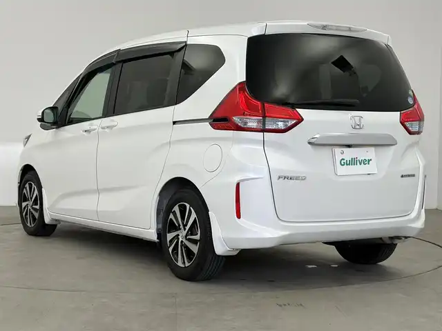 ホンダ フリード ハイブリット EX 愛知県 2019(平31)年 3.4万km ホワイトオーキッドパール 純正ナビ　/バックカメラ　/衝突軽減ブレーキ　/レーダークルーズ　/ワイパーデアイザー　/シートヒーター　/ハーフレザーシート　/ＥＴＣ/ドラレコ　/両側パワースライドドア　/LEDオートライト　/純正アルミホイール/スマートキー