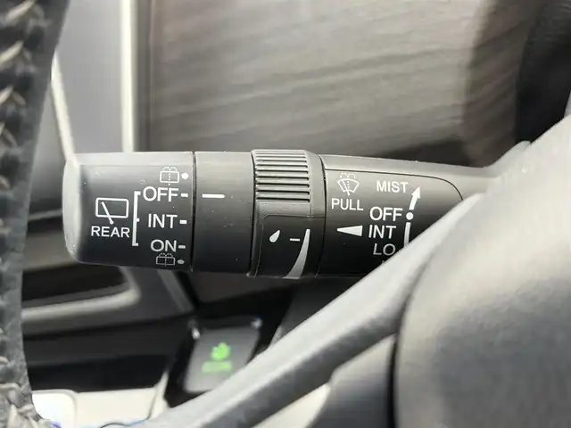 ホンダ フリード ハイブリット EX 愛知県 2019(平31)年 3.4万km ホワイトオーキッドパール 純正ナビ　/バックカメラ　/衝突軽減ブレーキ　/レーダークルーズ　/ワイパーデアイザー　/シートヒーター　/ハーフレザーシート　/ＥＴＣ/ドラレコ　/両側パワースライドドア　/LEDオートライト　/純正アルミホイール/スマートキー