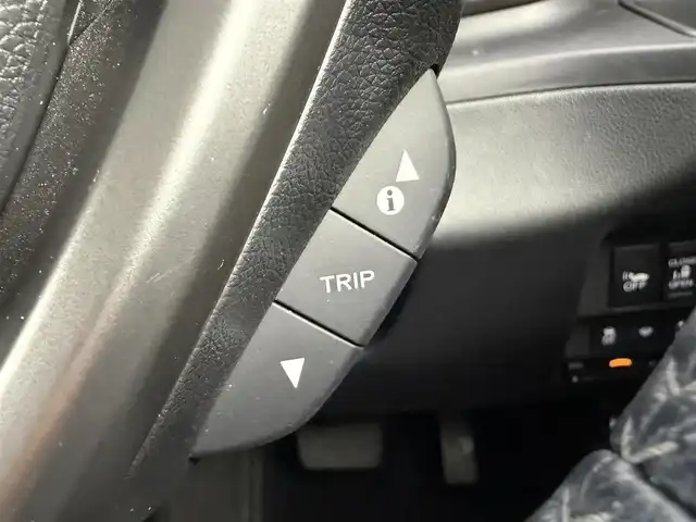 ホンダ フリード ハイブリット EX 愛知県 2019(平31)年 3.4万km ホワイトオーキッドパール 純正ナビ　/バックカメラ　/衝突軽減ブレーキ　/レーダークルーズ　/ワイパーデアイザー　/シートヒーター　/ハーフレザーシート　/ＥＴＣ/ドラレコ　/両側パワースライドドア　/LEDオートライト　/純正アルミホイール/スマートキー